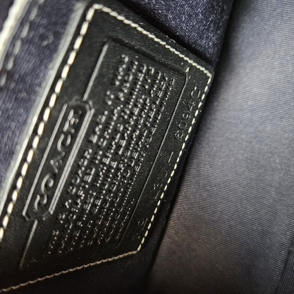 Coach Monogram Black Women's Bag - Picture 11 of 12